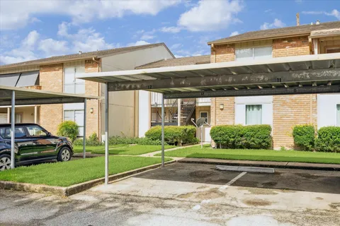 $115,000 | 5667 Birchmont Drive, Unit A, Houston, TX 77091