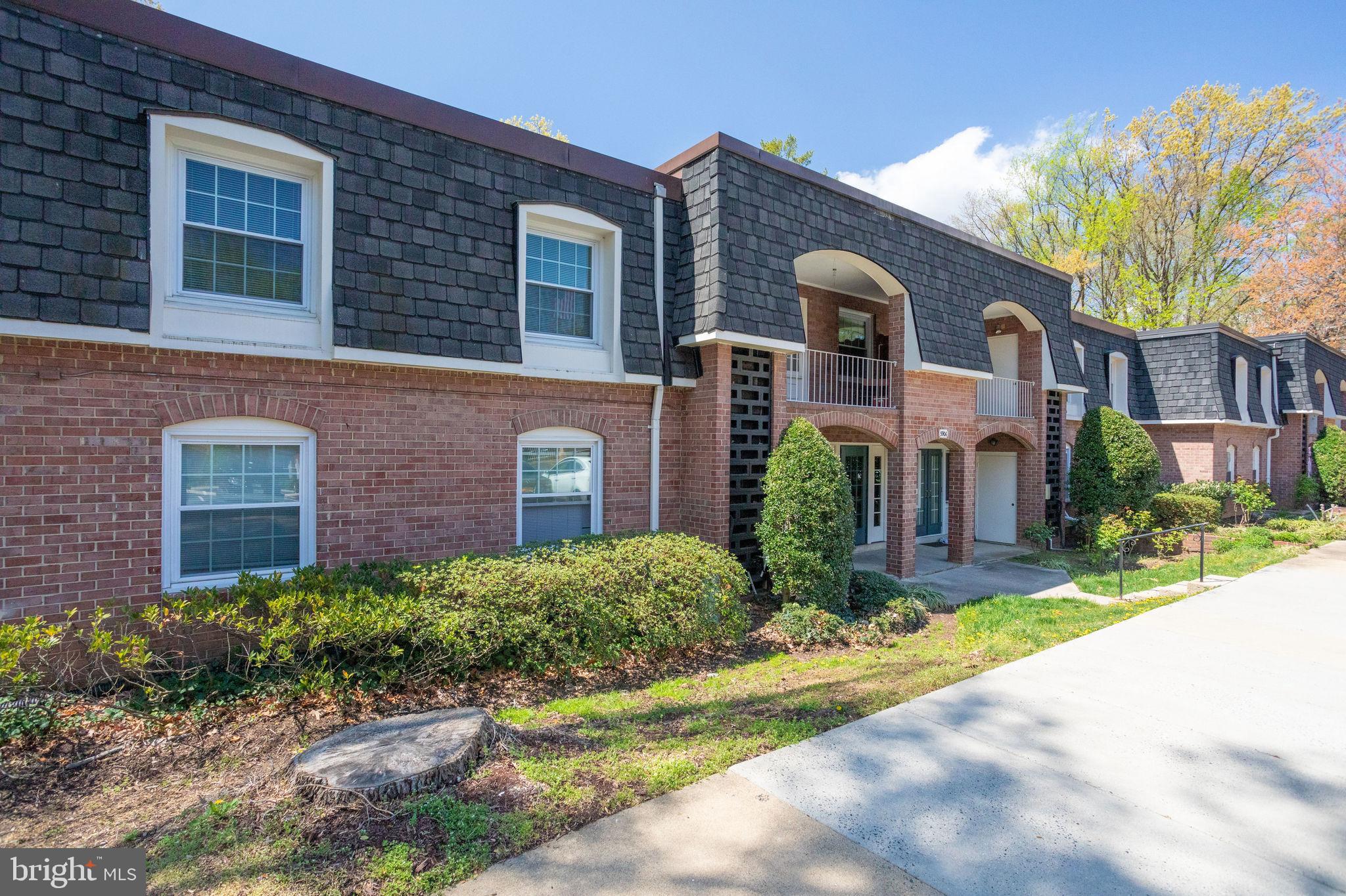 5906 Bayshire Road, Unit K Springfield, VA 22152 - Photo 2 of 31 Gallery Image 2