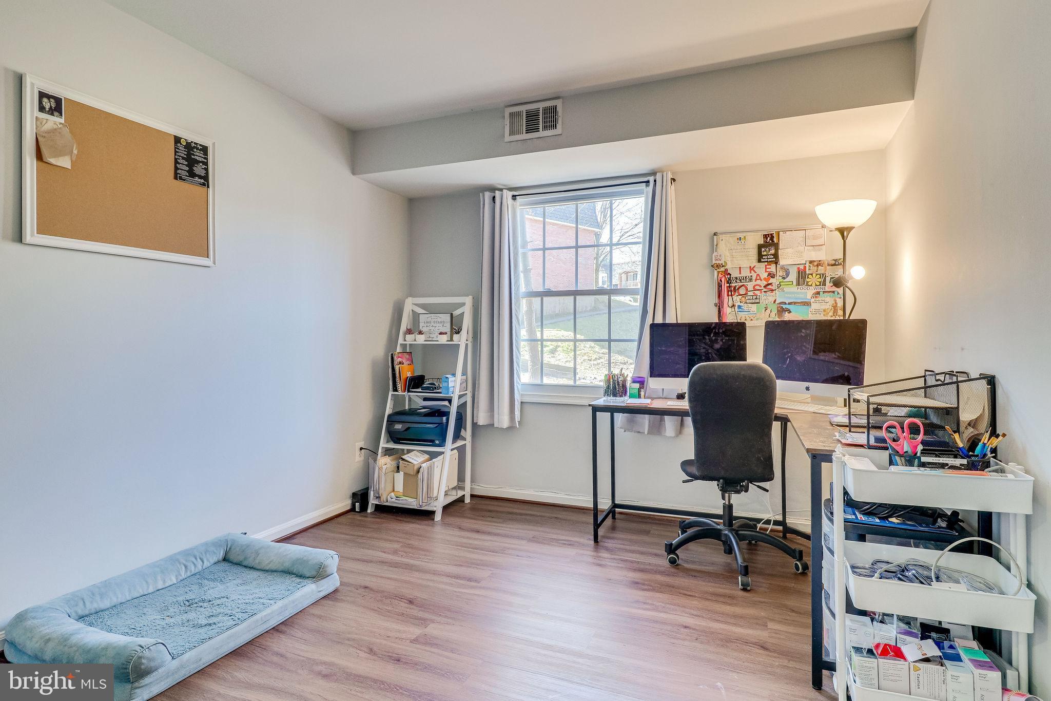 5906 Bayshire Road, Unit K Springfield, VA 22152 - Photo 16 of 31 Gallery Image 16