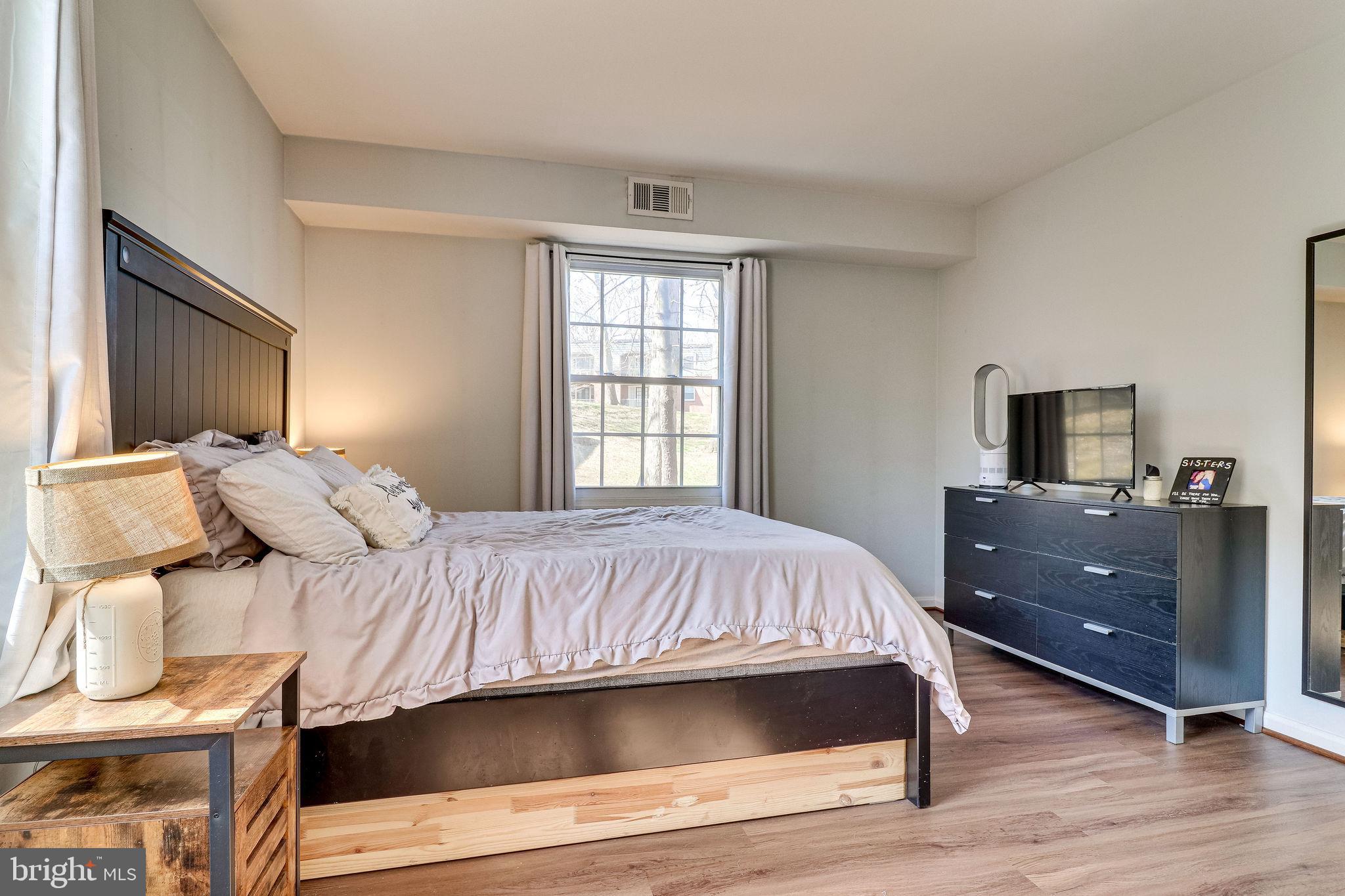 5906 Bayshire Road, Unit K Springfield, VA 22152 - Photo 21 of 31 Gallery Image 21