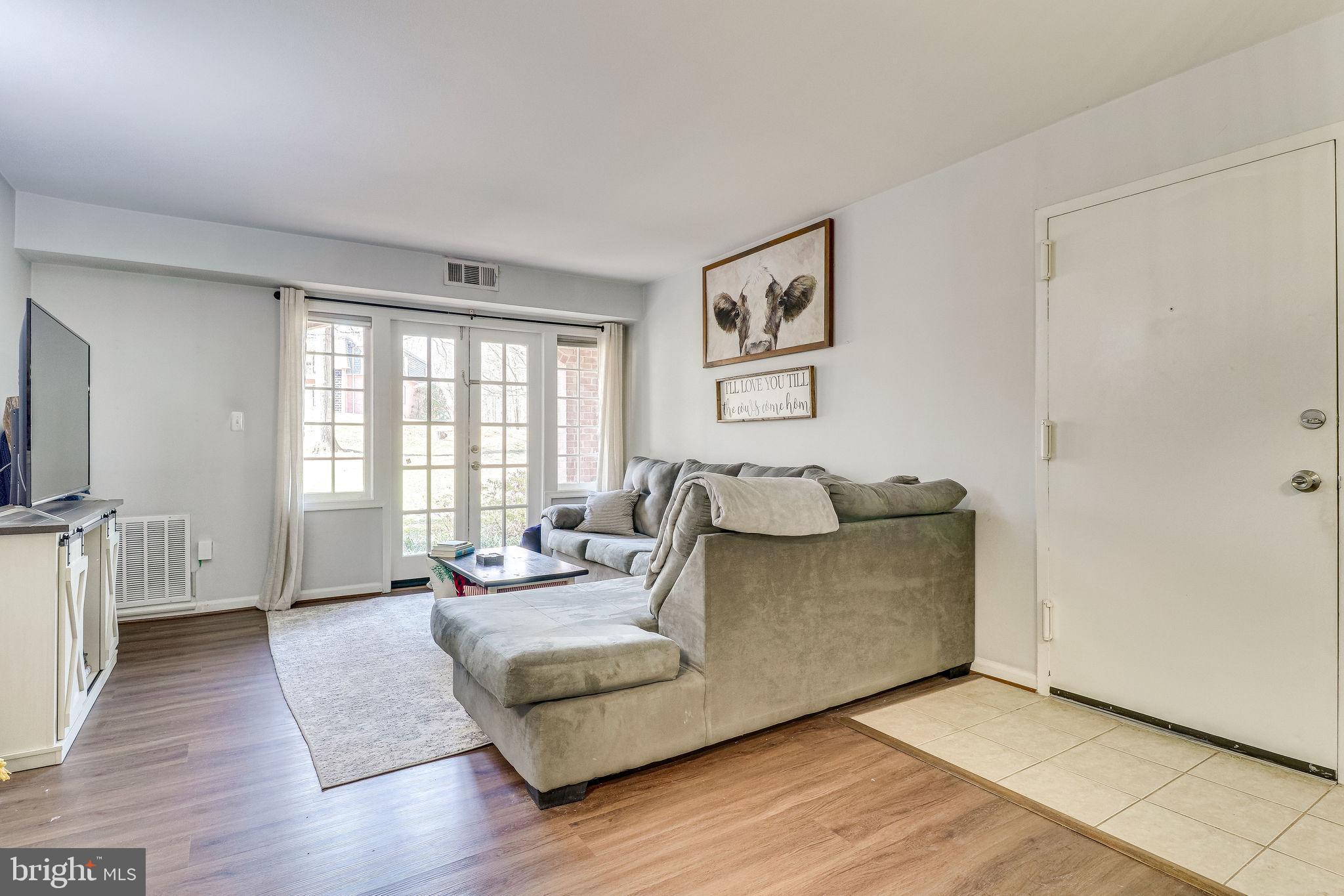 5906 Bayshire Road, Unit K Springfield, VA 22152 - Photo 6 of 31 Gallery Image 6