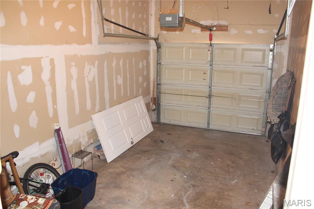 7019 Heege Road, Unit A St. Louis, MO 63123 - Photo 22 of 27
