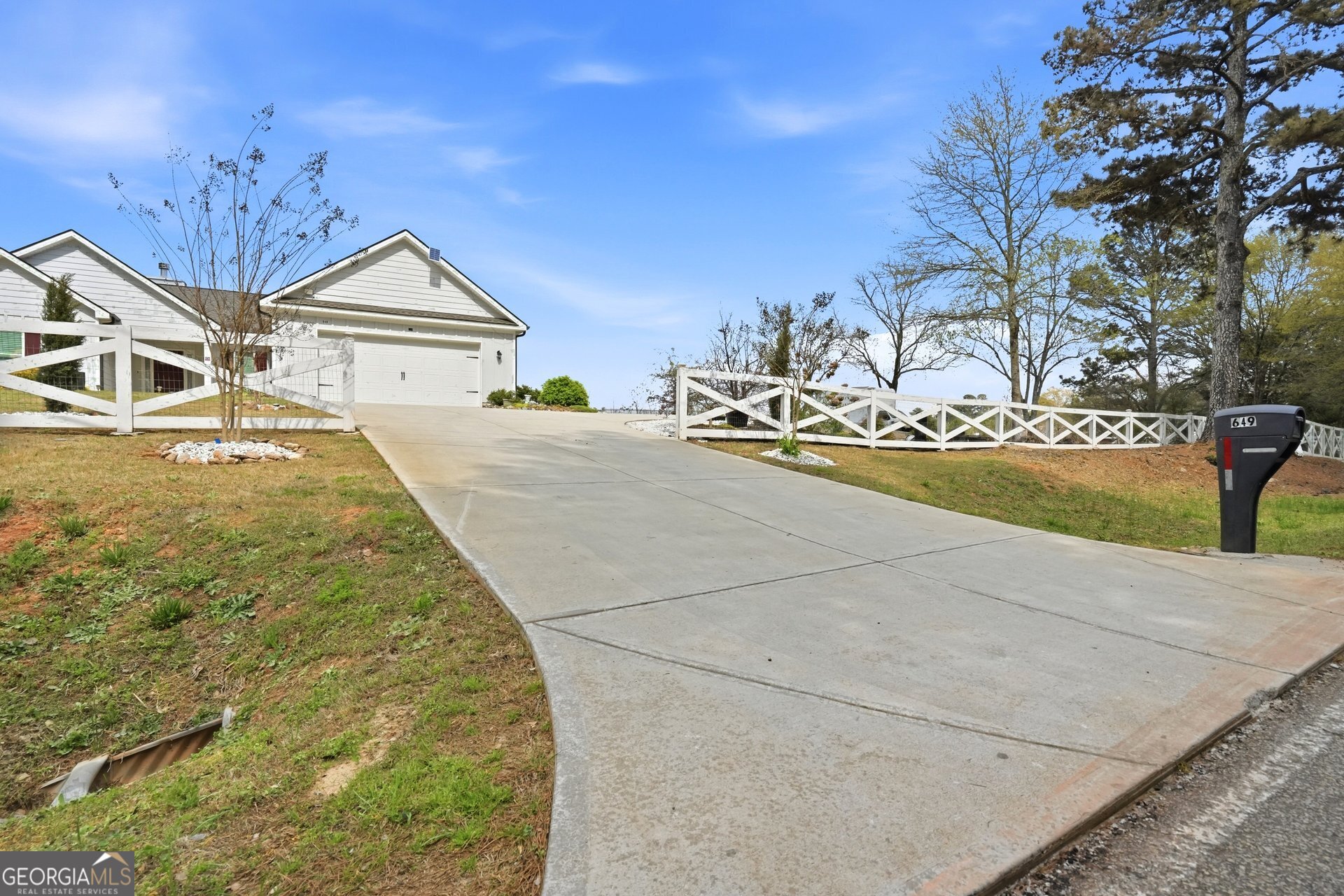 649 Tanners Bridge Road Bethlehem, GA 30620 - Photo 2 of 31
