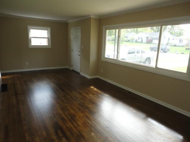 2692 Nottingham Road Columbus, OH 43221 - Photo 3 of 15