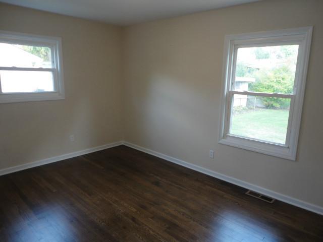 2692 Nottingham Road Columbus, OH 43221 - Photo 6 of 15