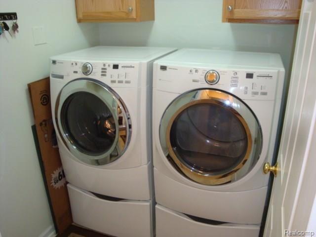 45667 Rathmore Drive Macomb, MI 48044 - Photo 14 of 21 pic13.jpg