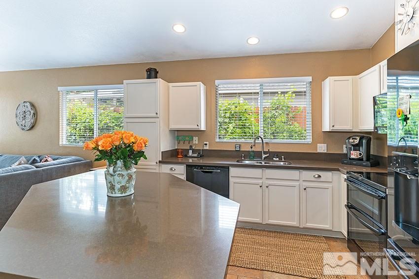 1455 Springfield Park Drive Reno, NV 89523 - Photo 9 of 21 Photo 9