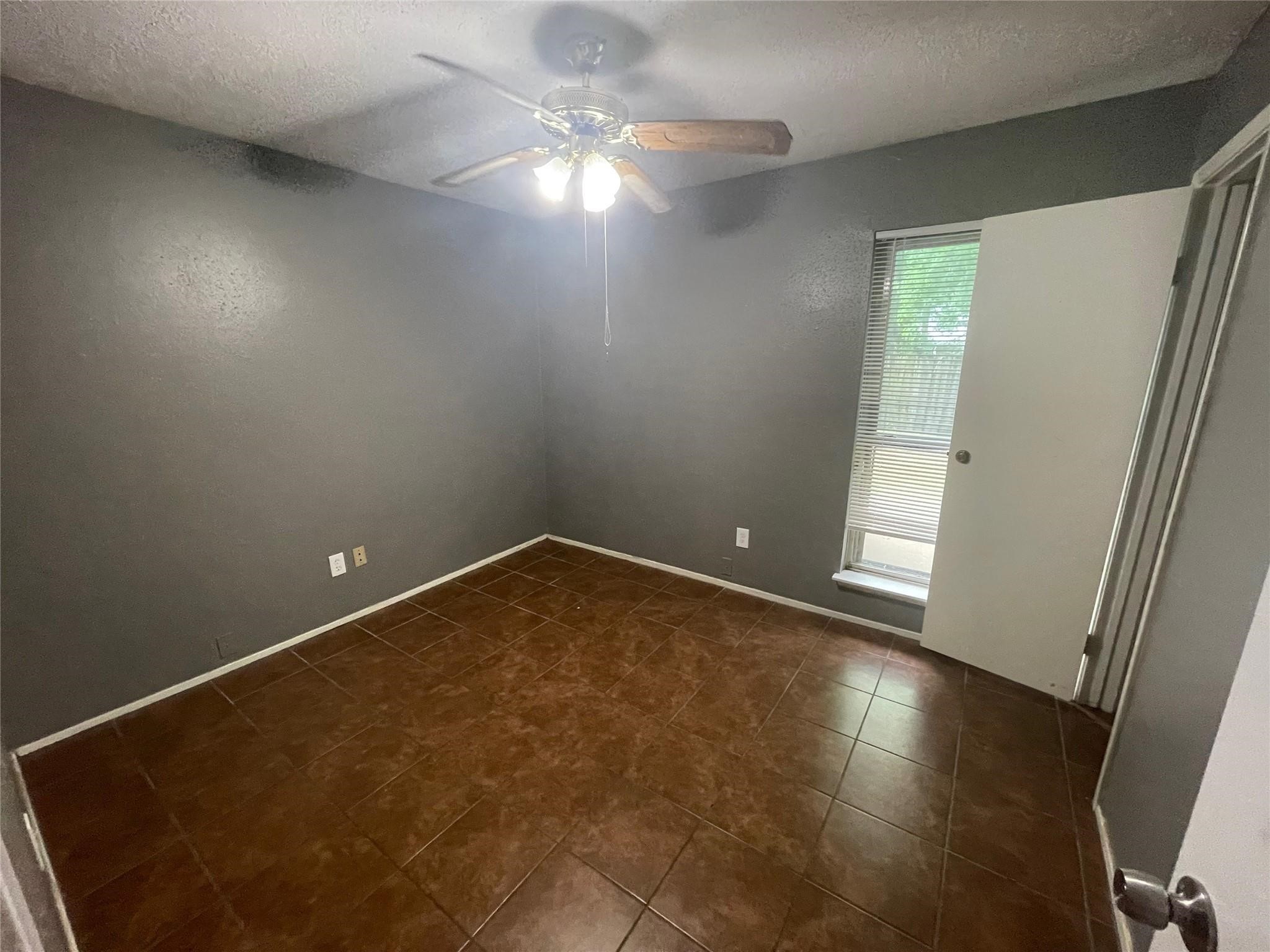 22221 Moss Falls Lane Spring, TX 77373 - Photo 7 of 12