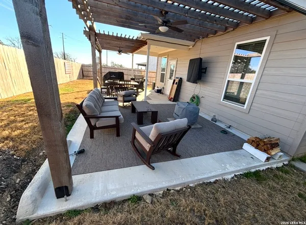 $2,695 | 109 Acorn Circle, Boerne, TX 78006