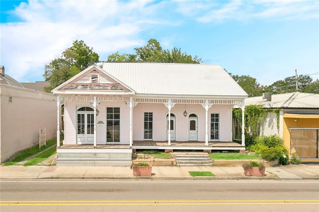 626 East Boston Street Covington, LA 70433 - Photo 2 of 19