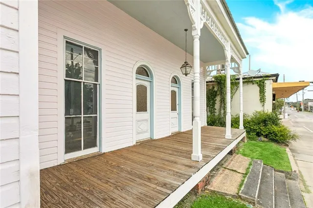 $740,000 | 626 East Boston Street, Covington, LA 70433