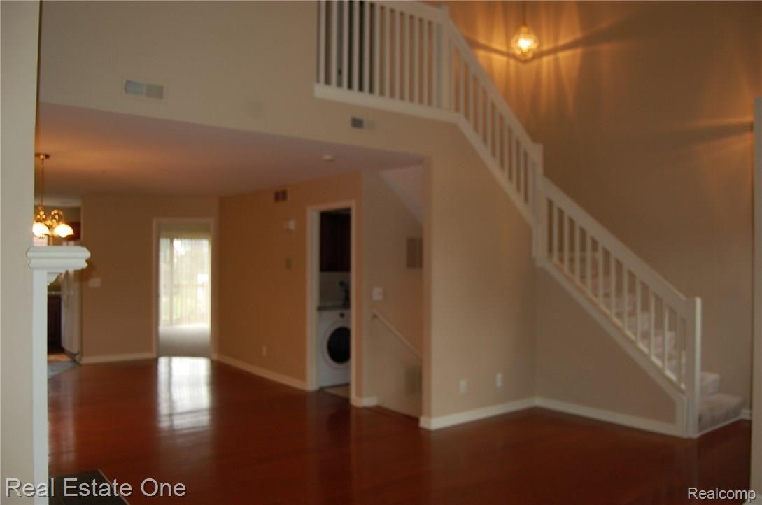 17020 Farmington Road, Unit 6 Livonia, MI 48154 - Photo 11 of 18 DSC_0726.JPG