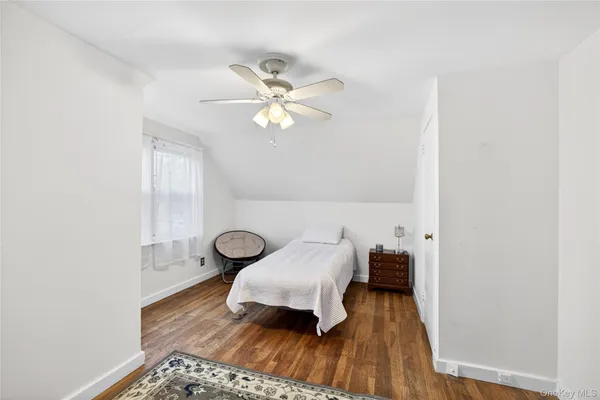 $825,000 | 107 Whittier Drive, Thornwood, NY 10594