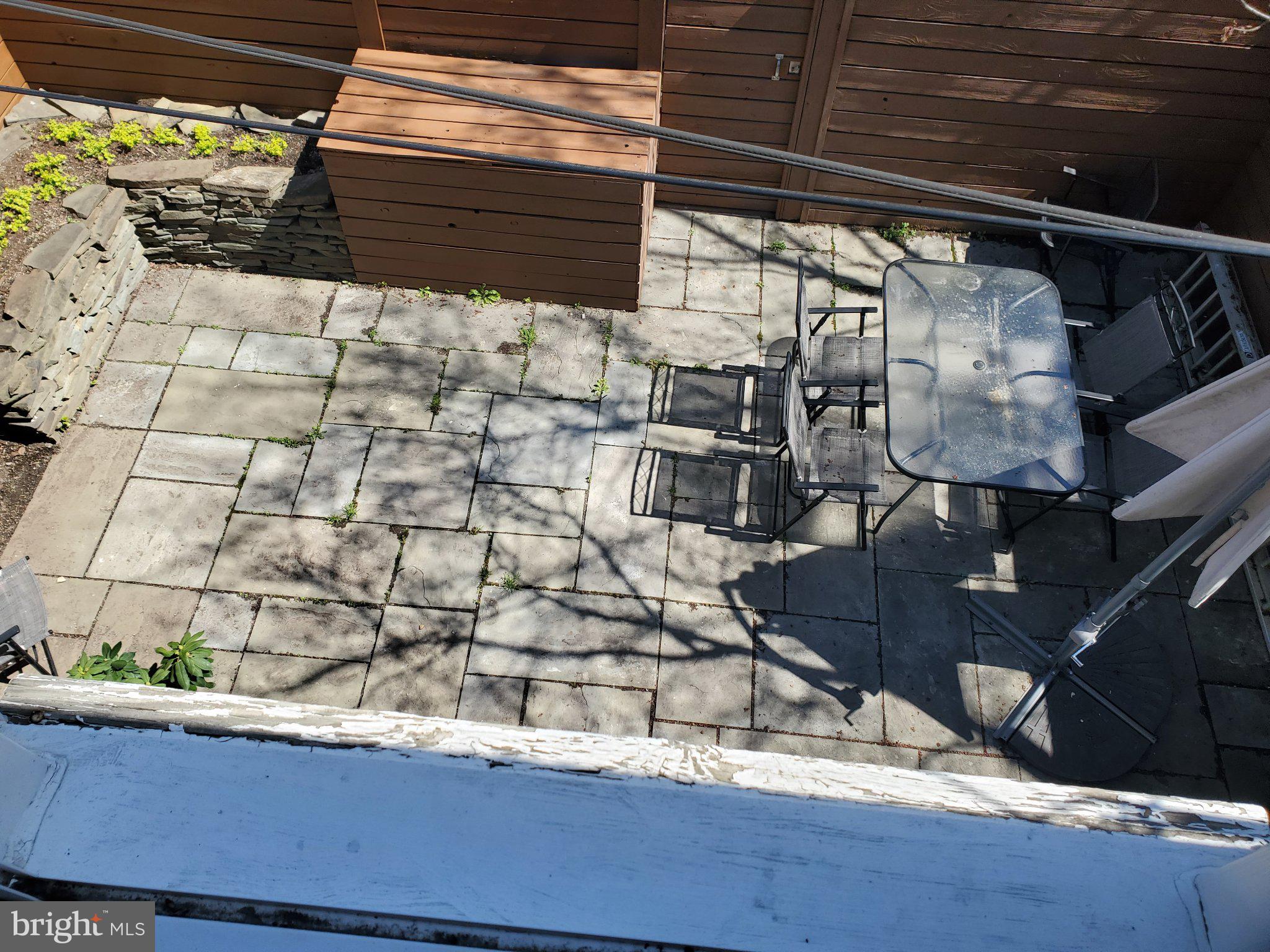 1200 D Street Northeast Washington, DC 20002 - Photo 6 of 35 a view of entryway