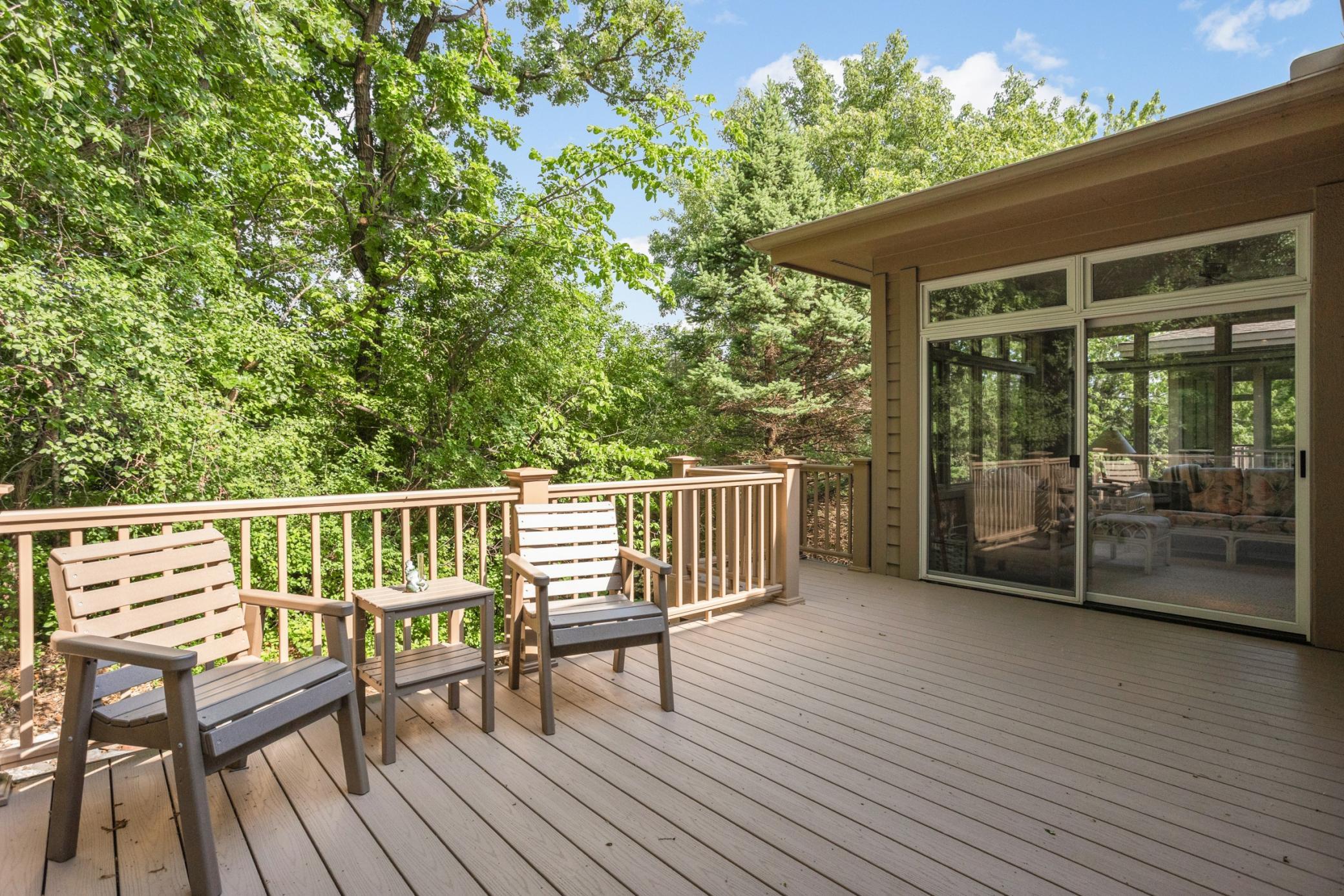 7081 Crowne Oak Road Eden Prairie, MN 55344 - Photo 32 of 36