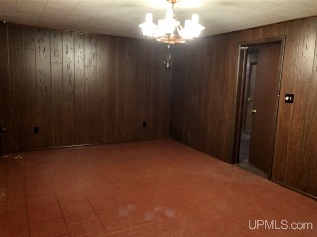 110 Seilo Avenue Ishpeming, MI 49849 - Photo 22 of 29 Gallery Image 22