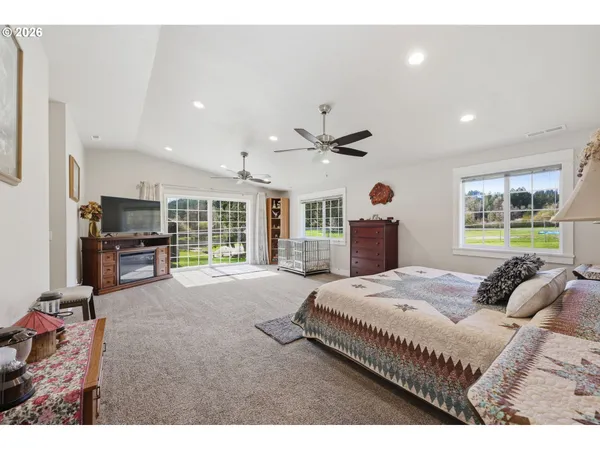 $1,300,000 | 93684 Marcola Road, Marcola, OR 97454