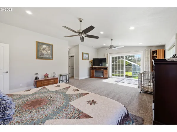 $1,300,000 | 93684 Marcola Road, Marcola, OR 97454