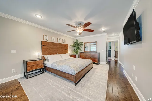 $854,000 | 700 West 8th St Circle, Lynn Haven, FL 32444