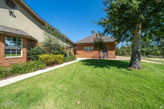 $854,000 | 700 West 8th St Circle, Lynn Haven, FL 32444