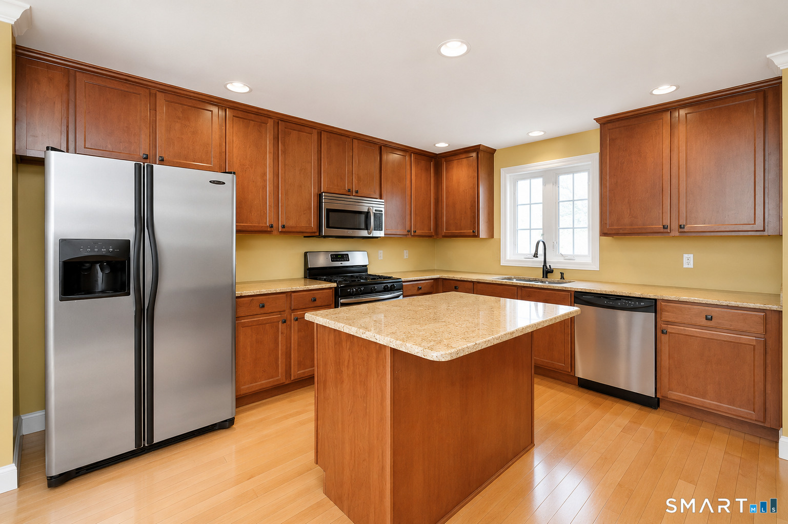 68 Quarry Farms, Unit 68 Meriden, CT 06451 - Photo 6 of 21