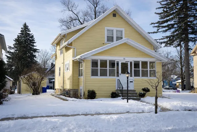 $194,900 | 731 West Elsie Street, Appleton, WI 54914