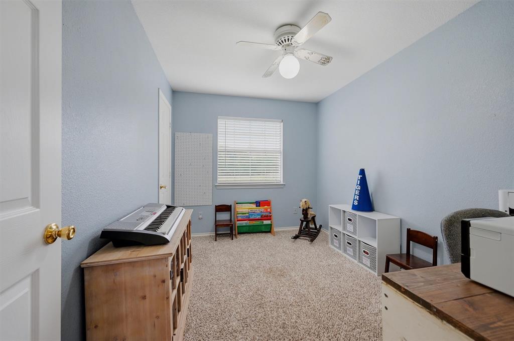 998 Bledsoe Road Gunter, TX 75058 - Photo 22 of 40 Gallery Image 22