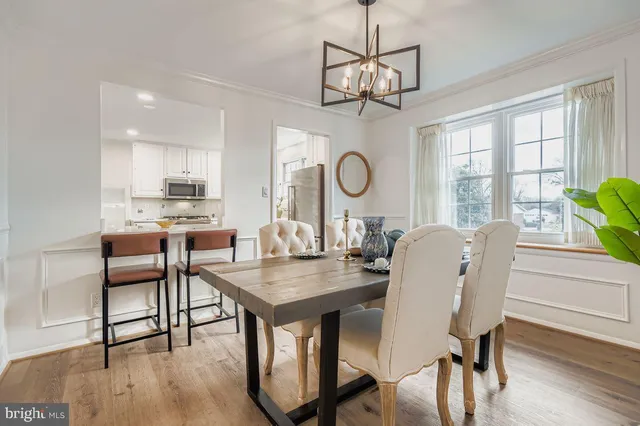 $3,850 | 119 East Padonia Road, Lutherville-Timonium, MD 21093