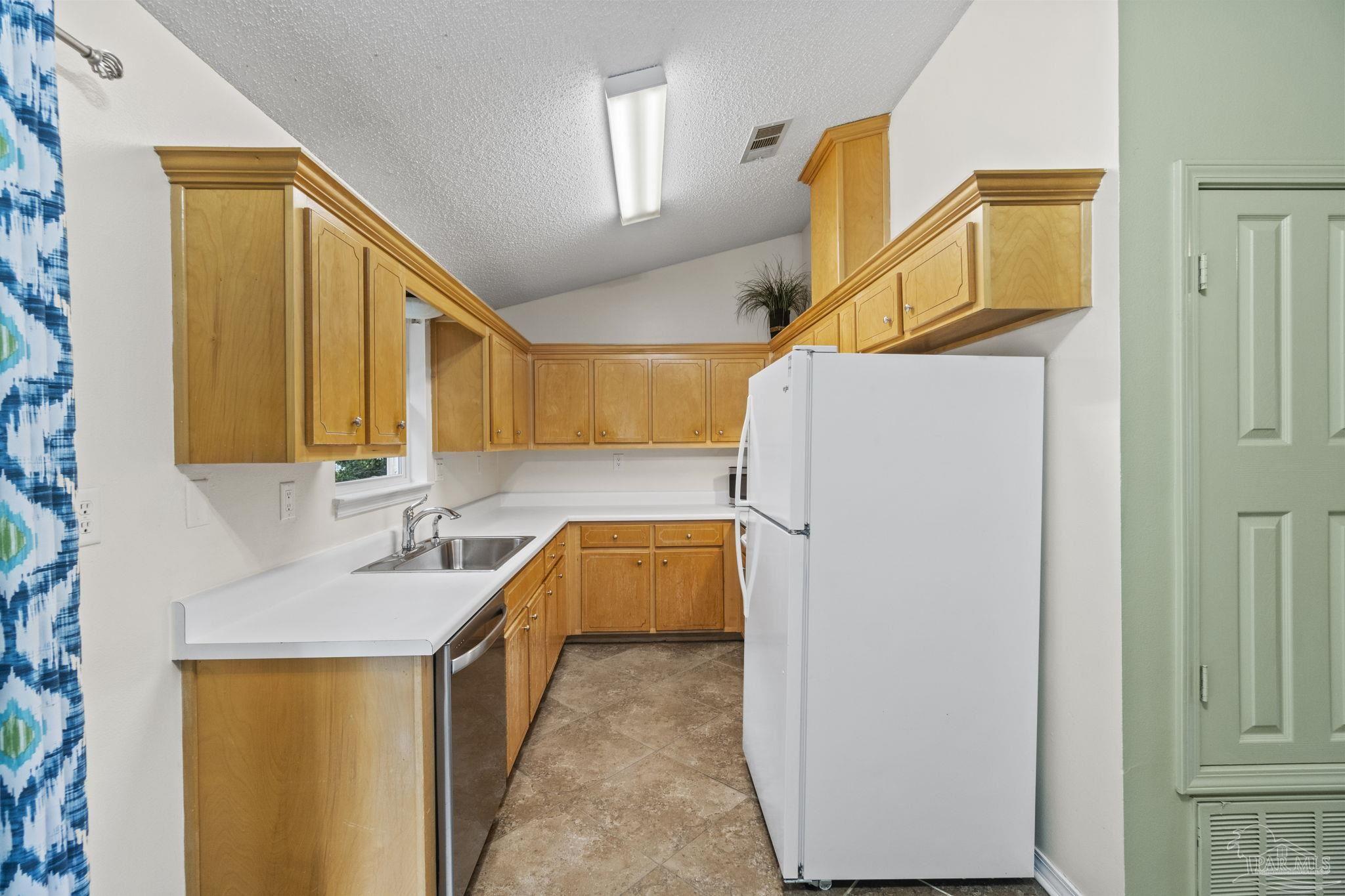 5725 Ridge Avenue Milton, FL 32583 - Photo 12 of 31 Gallery Image 12