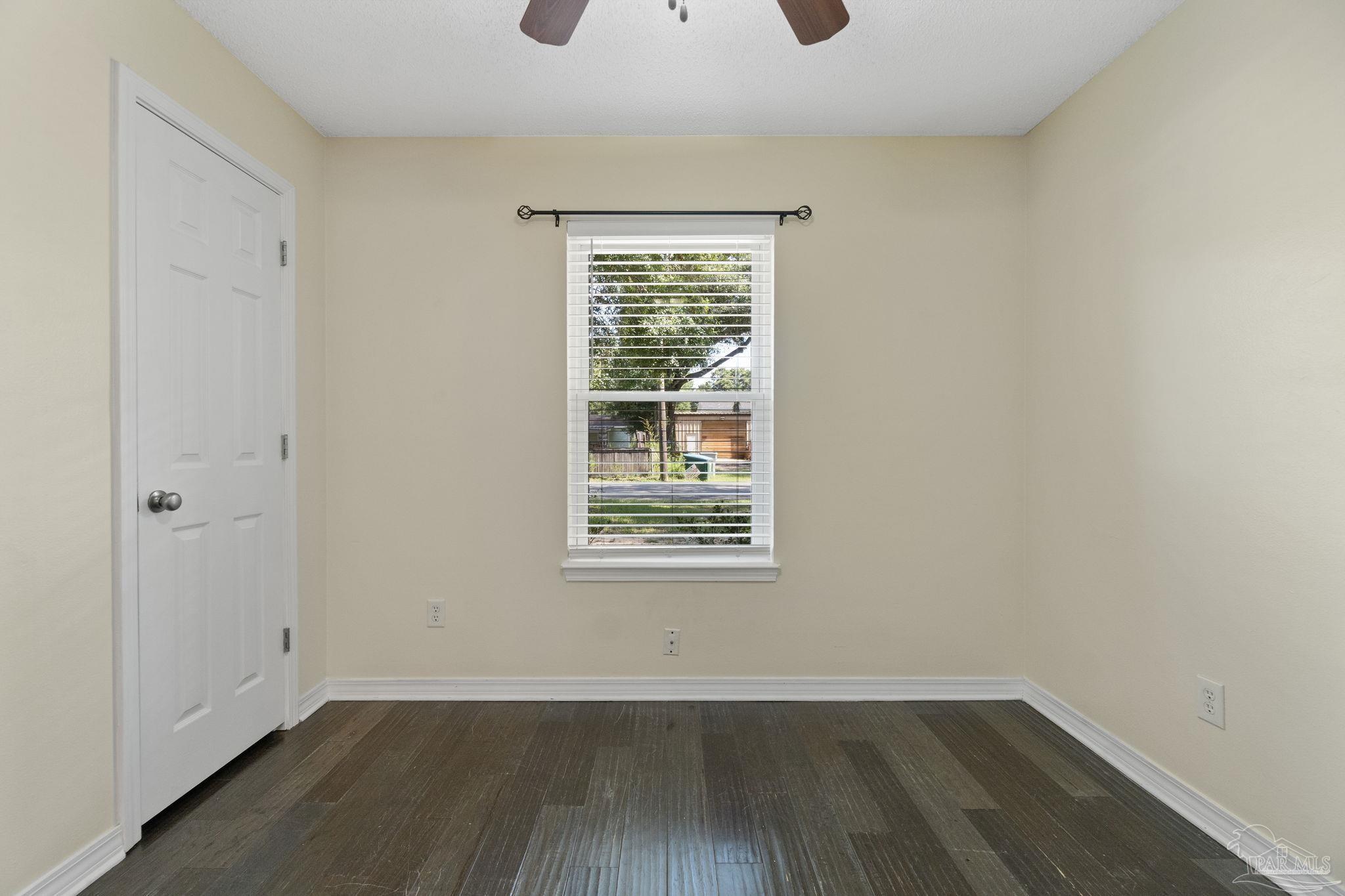 5725 Ridge Avenue Milton, FL 32583 - Photo 17 of 31 Gallery Image 17