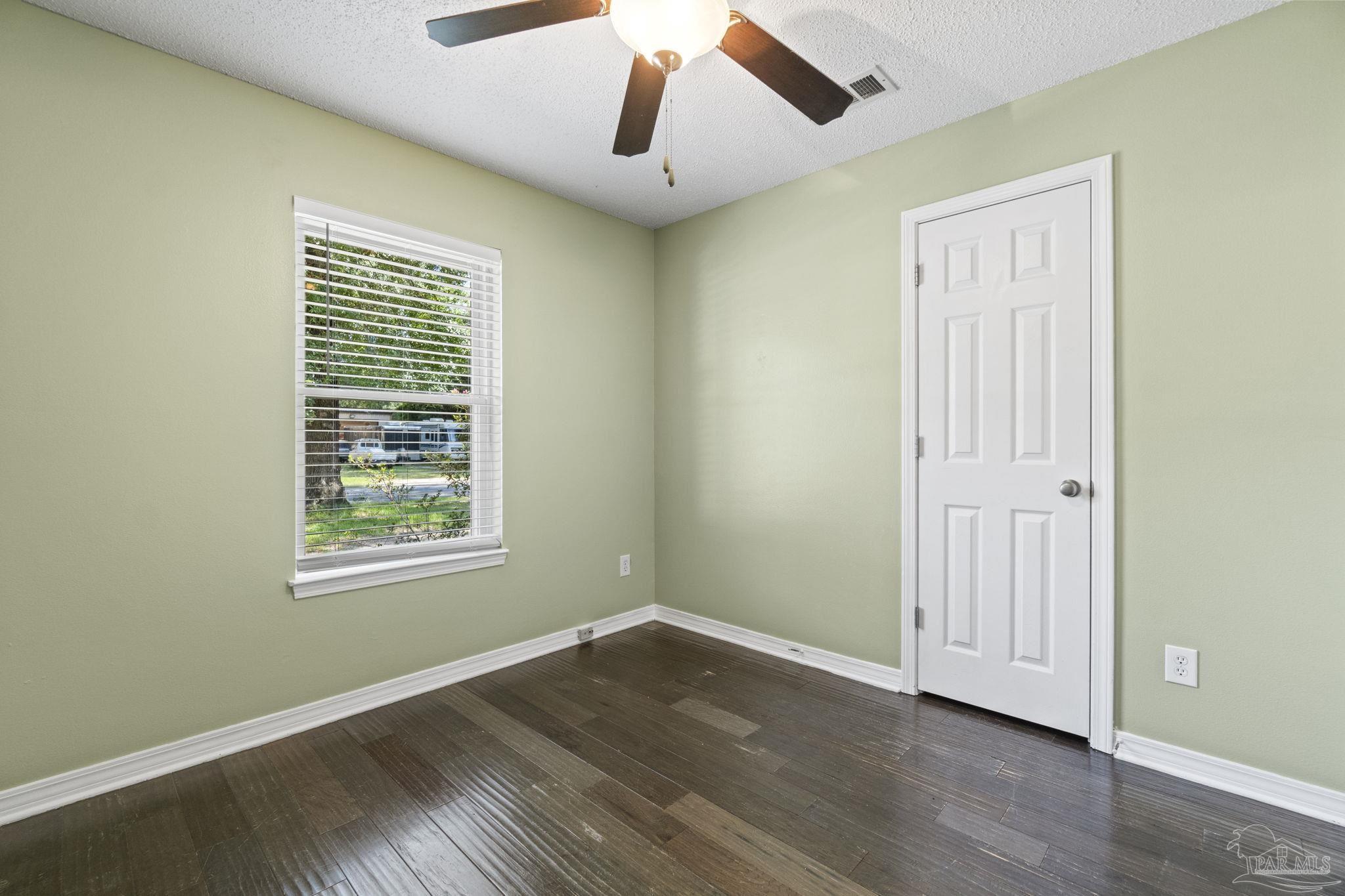 5725 Ridge Avenue Milton, FL 32583 - Photo 25 of 31 Gallery Image 25