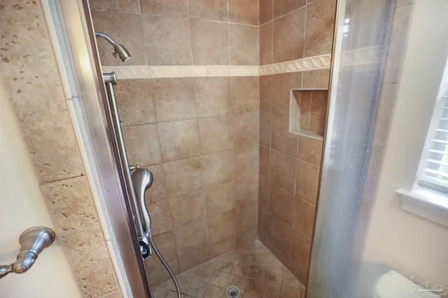 $925,000 | 4621 Riley Road, Milton, FL 32583