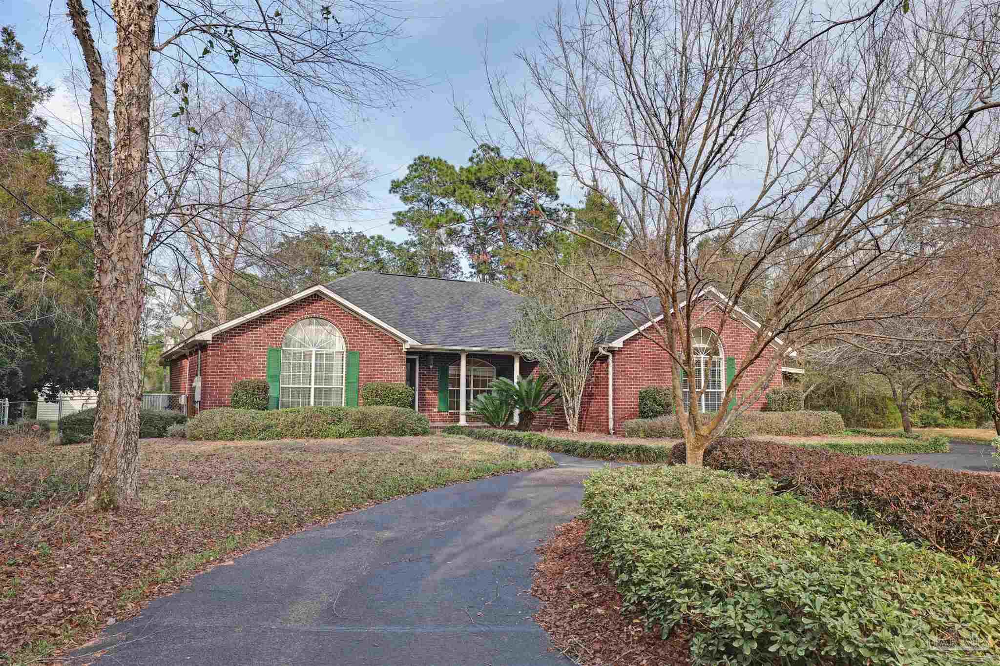 4621 Riley Road Milton, FL 32583 - Photo 2 of 49