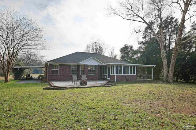 $925,000 | 4621 Riley Road, Milton, FL 32583