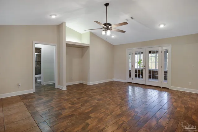 $925,000 | 4621 Riley Road, Milton, FL 32583