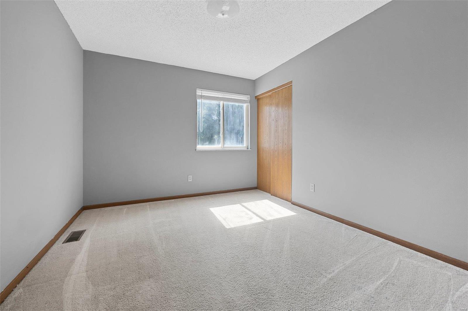 127 Whetstone Drive St. Charles, MO 63303 - Photo 32 of 41