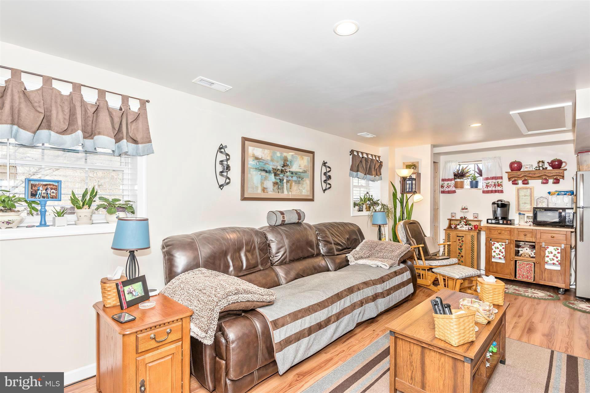 11809 Weller Road Monrovia, MD 21770 - Photo 27 of 30 Family Room