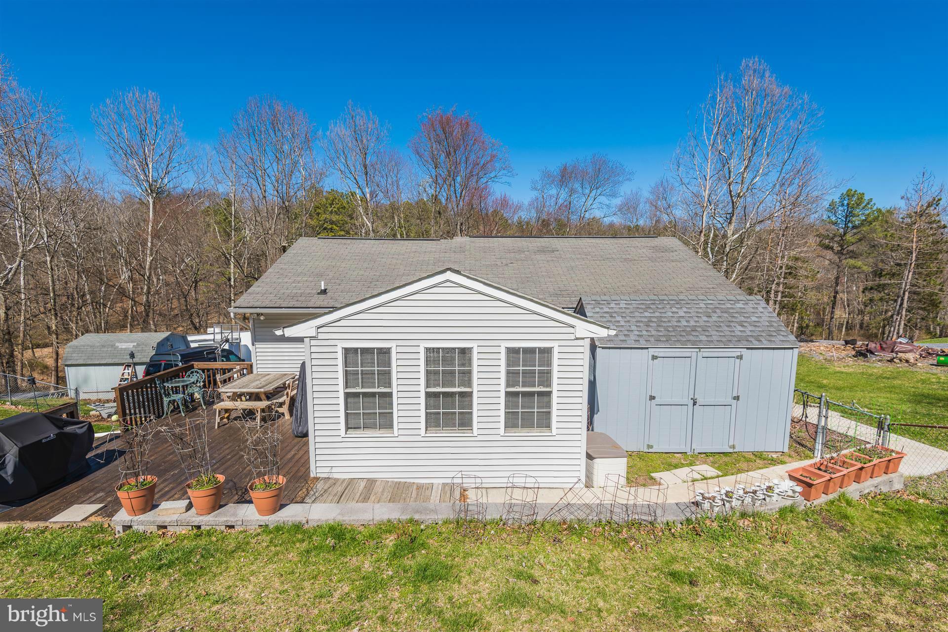11809 Weller Road Monrovia, MD 21770 - Photo 4 of 30 Exterior (Rear)