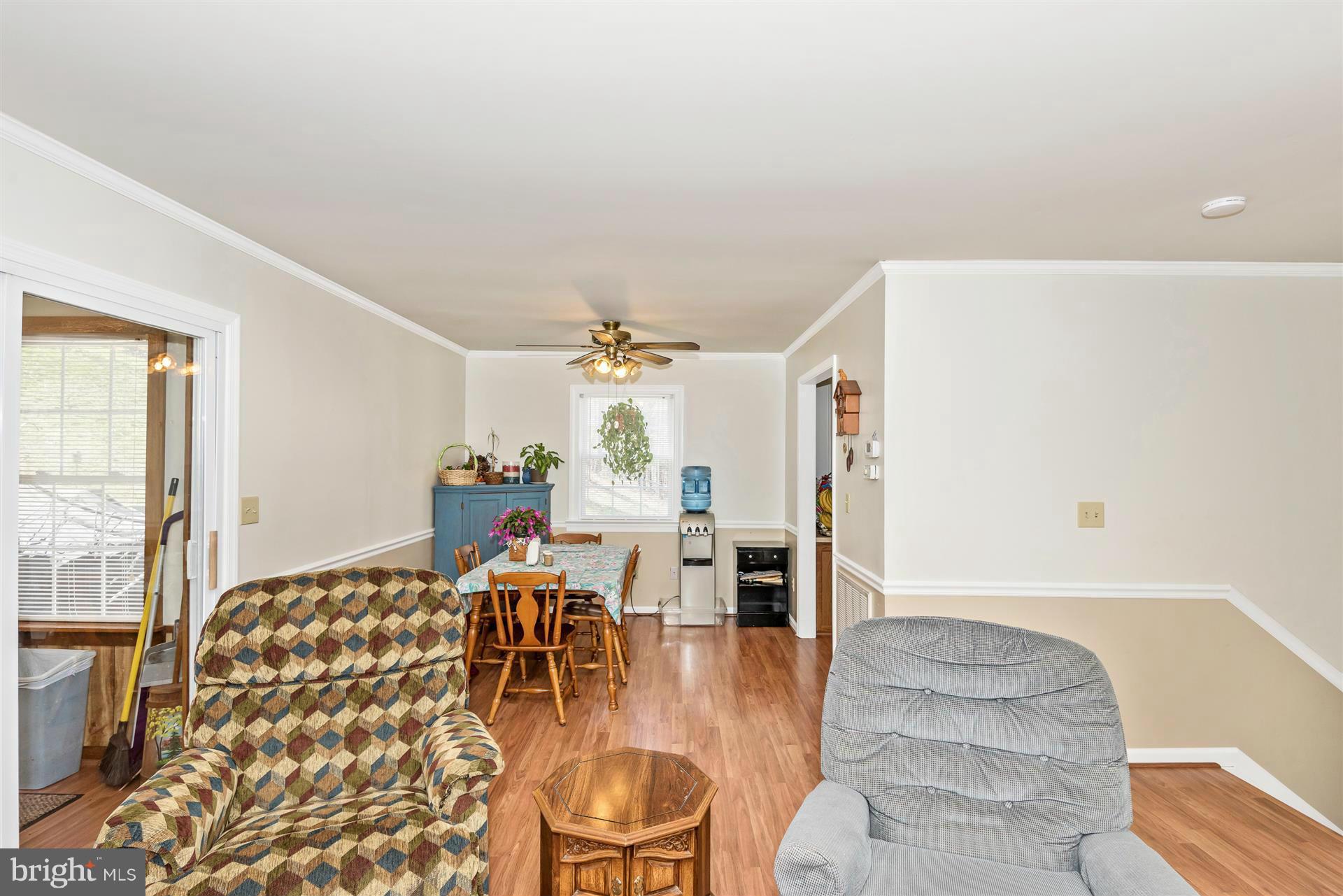 11809 Weller Road Monrovia, MD 21770 - Photo 10 of 30 Living Room