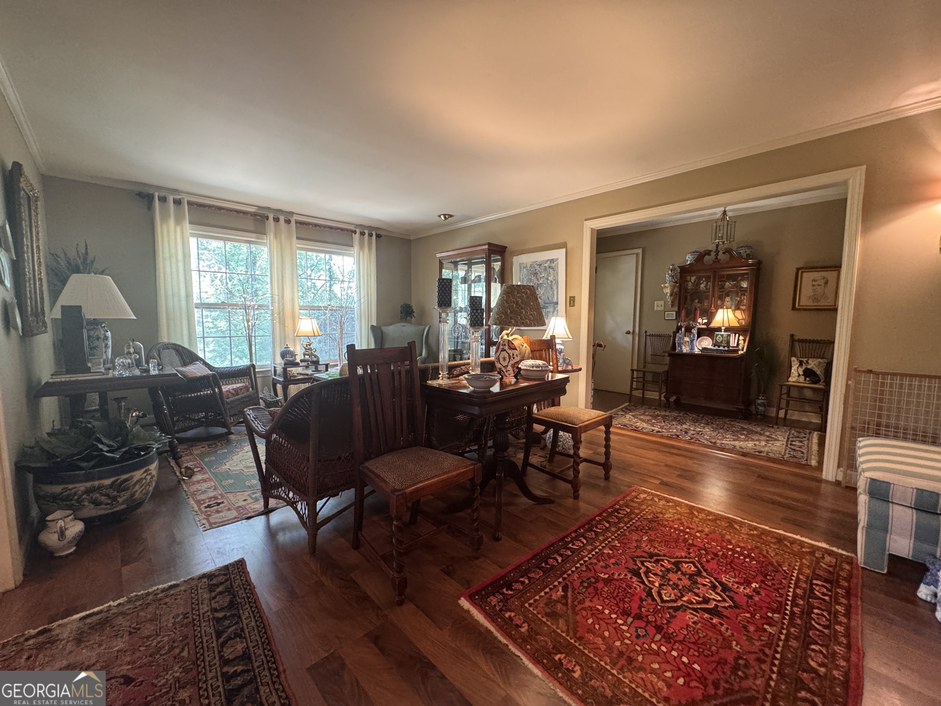 601 Cherokee Road LaGrange, GA 30240 - Photo 18 of 37 a living room with furniture and wooden floor