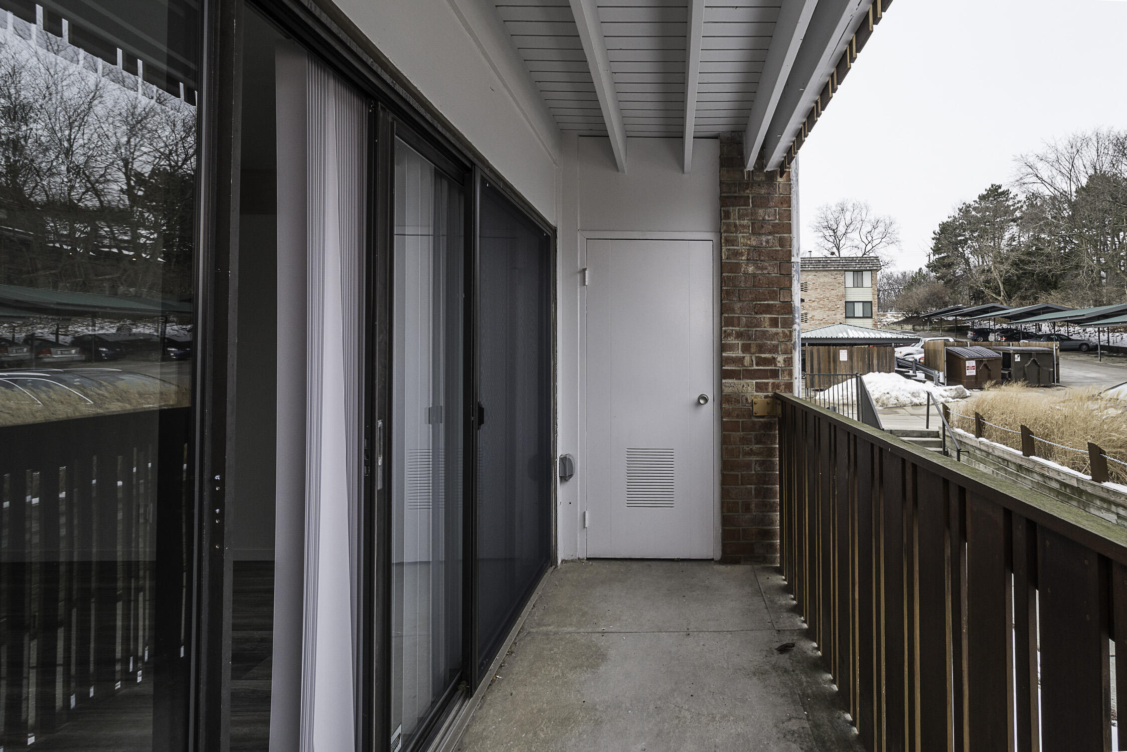 2124 Pauline Boulevard, Unit 205 Ann Arbor, MI 48103 - Photo 19 of 30 DSC_7167