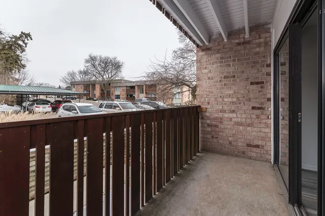 $1,900 | 2124 Pauline Boulevard, Unit 205, Ann Arbor, MI 48103