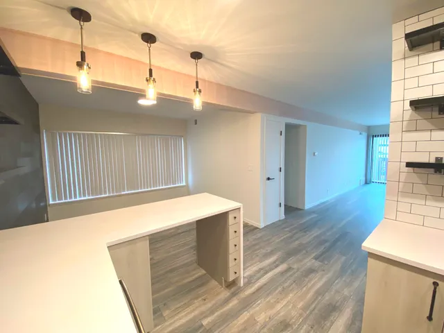 $1,900 | 2124 Pauline Boulevard, Unit 205, Ann Arbor, MI 48103