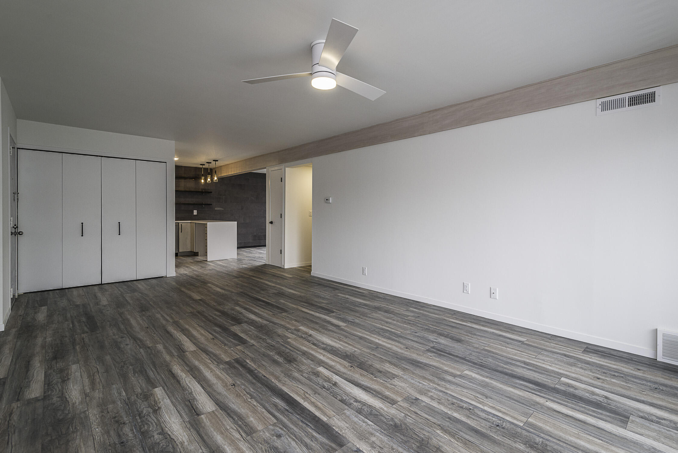 2124 Pauline Boulevard, Unit 205 Ann Arbor, MI 48103 - Photo 9 of 30 DSC_7118