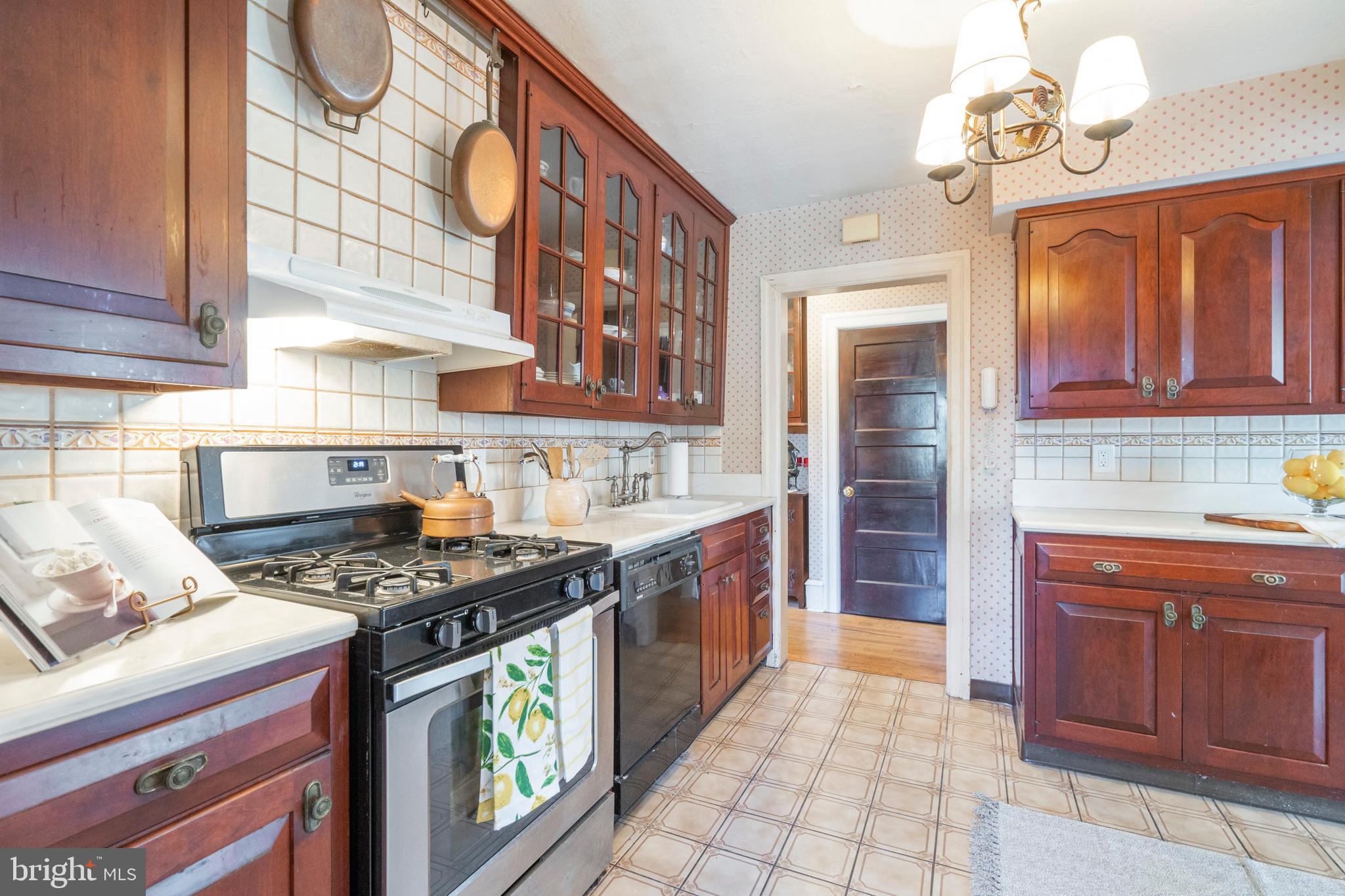 93 South Rolling Road Springfield, PA 19064 - Photo 13 of 35