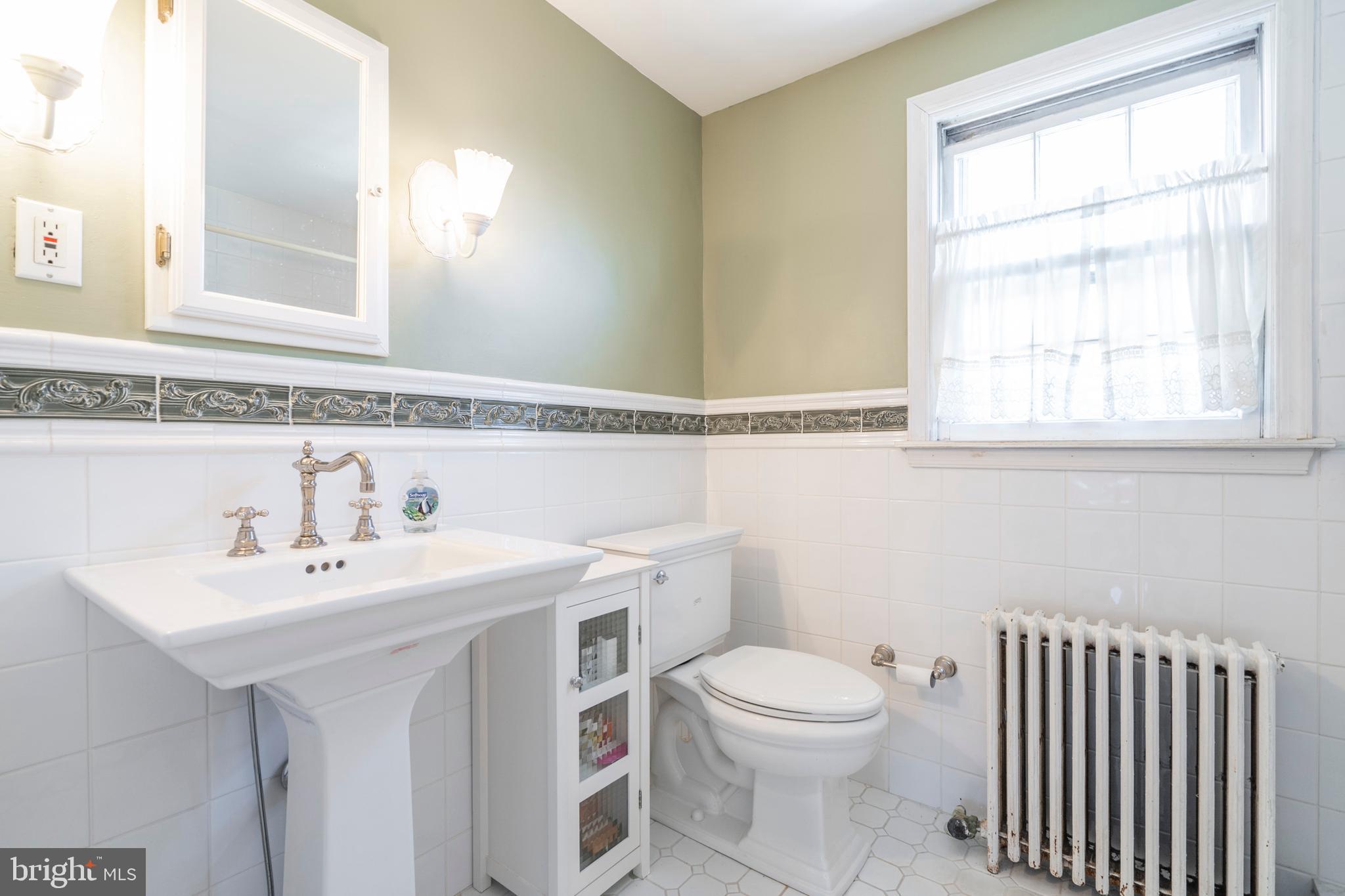93 South Rolling Road Springfield, PA 19064 - Photo 20 of 35