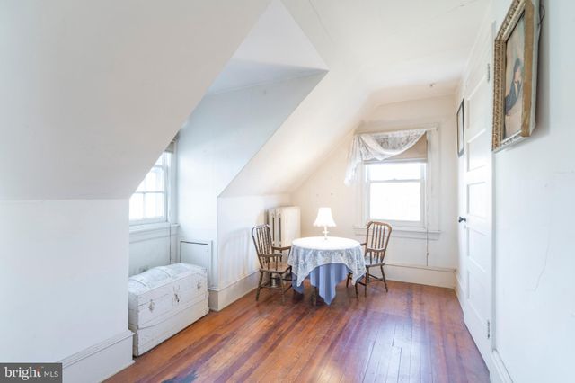 $490,000 | 93 South Rolling Road, Springfield, PA 19064