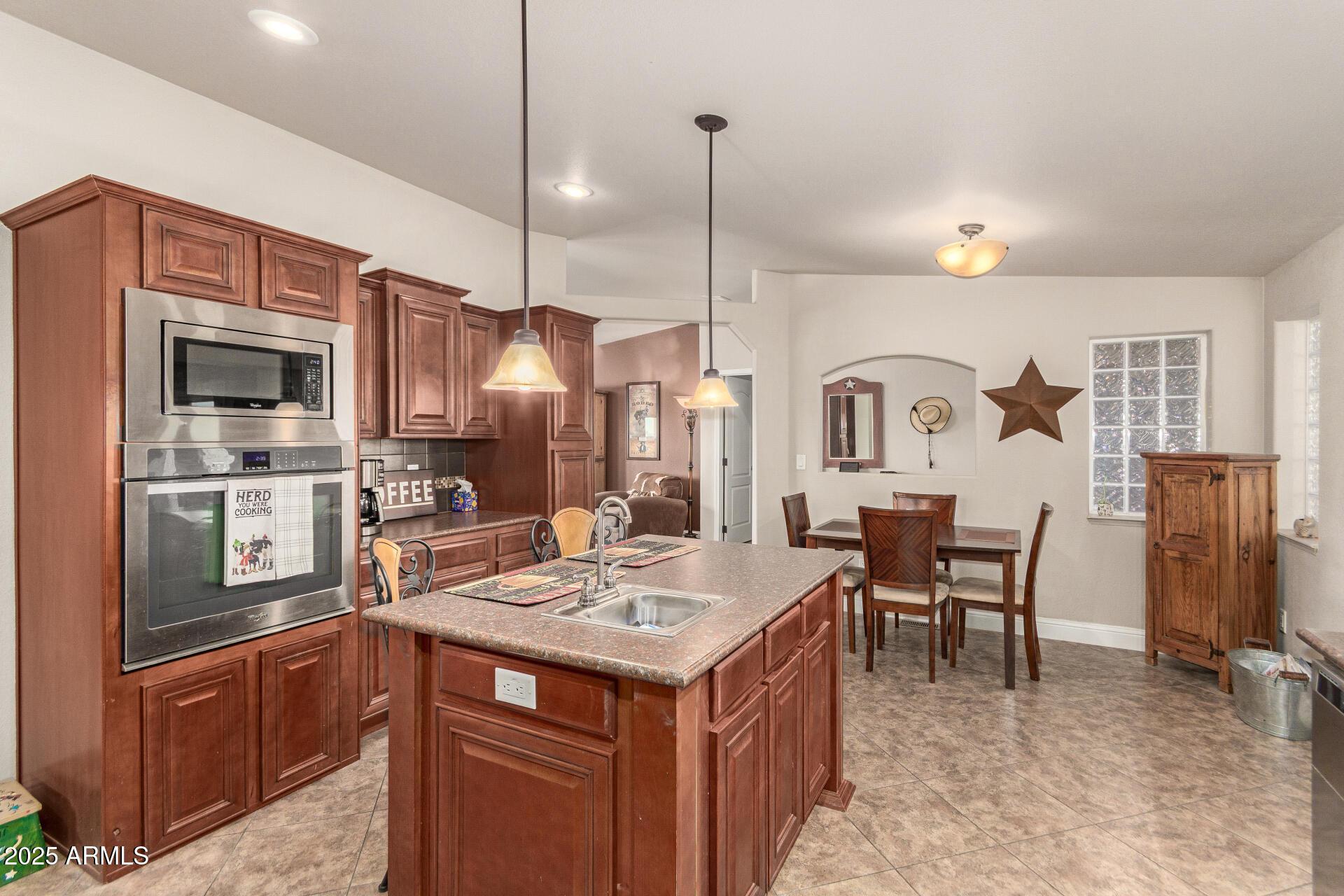 4753 North Saguaro Drive Apache Junction, AZ 85120 - Photo 20 of 49 20 - Saguaro