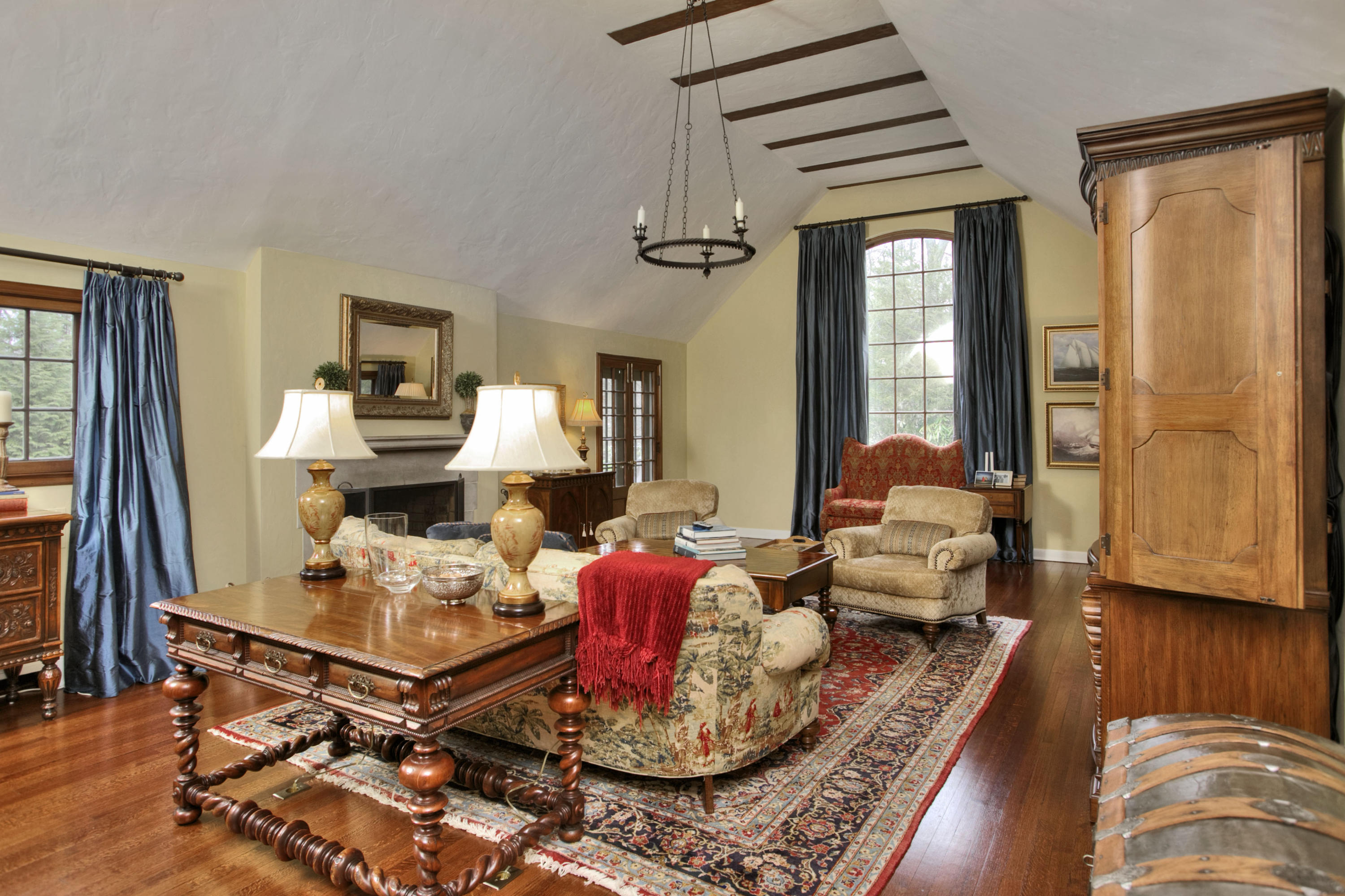 29 Stony Brook Road Darien, CT 06820 - Photo 3 of 24 a living room with furniture and a window