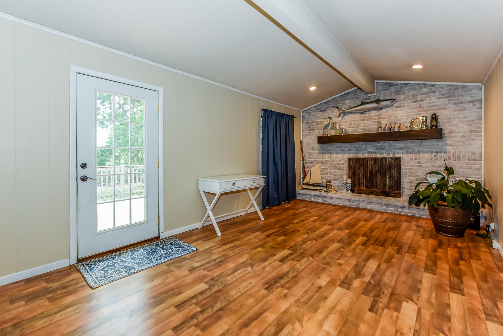 1724 Colonade Road Knoxville, TN 37922 - Photo 13 of 28 Den